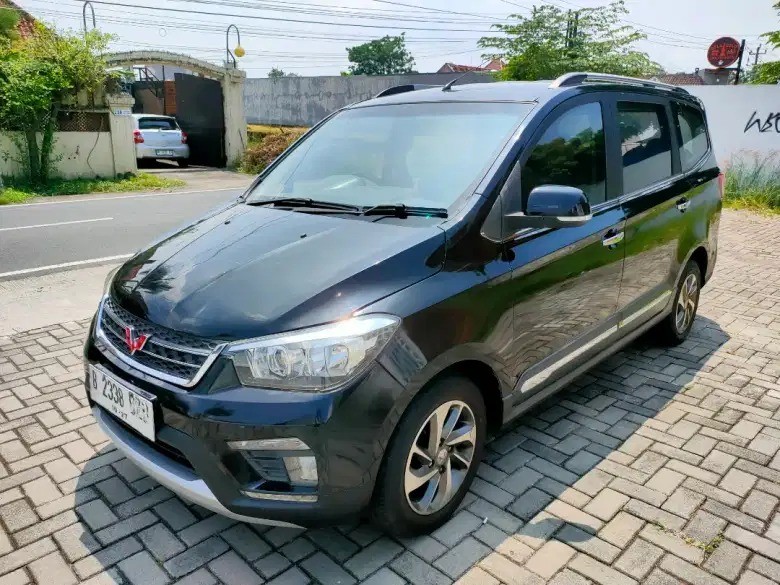 2017 Wuling Confero S 1.5C Lux MT 2017 Wuling Confero S 1.5C Lux MT