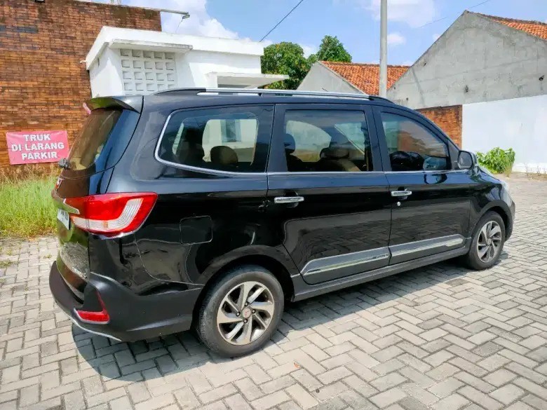 2017 Wuling Confero S 1.5C Lux MT 2017 Wuling Confero S 1.5C Lux MT