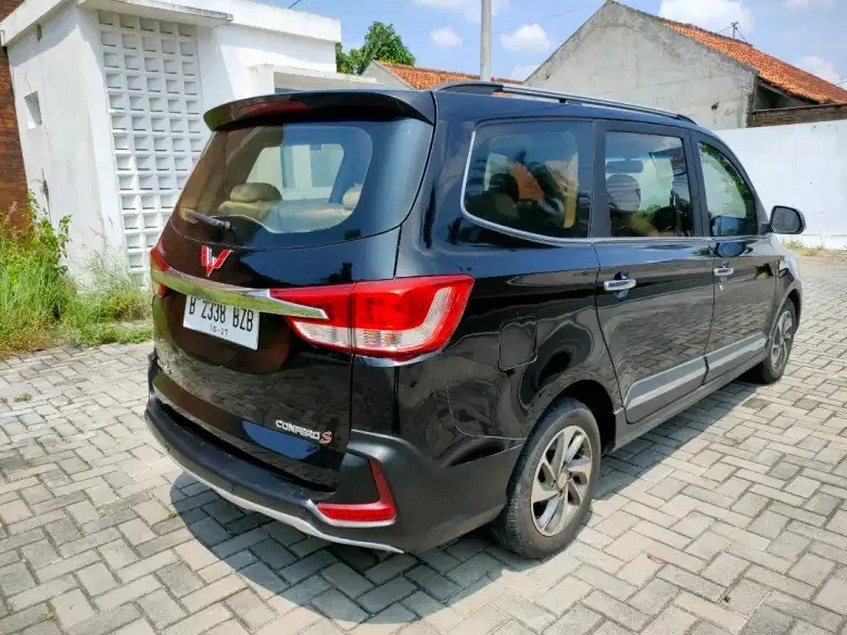 2017 Wuling Confero S 1.5C Lux MT 2017 Wuling Confero S 1.5C Lux MT