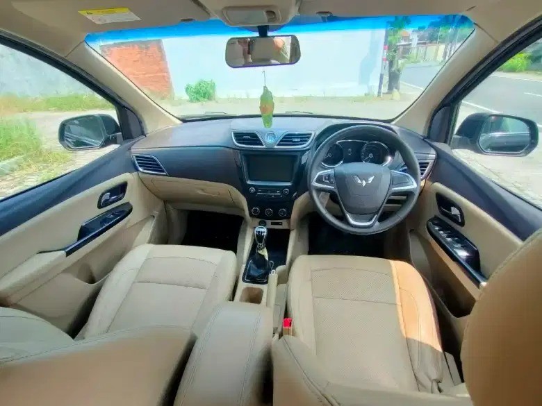 2017 Wuling Confero S 1.5C Lux MT 2017 Wuling Confero S 1.5C Lux MT