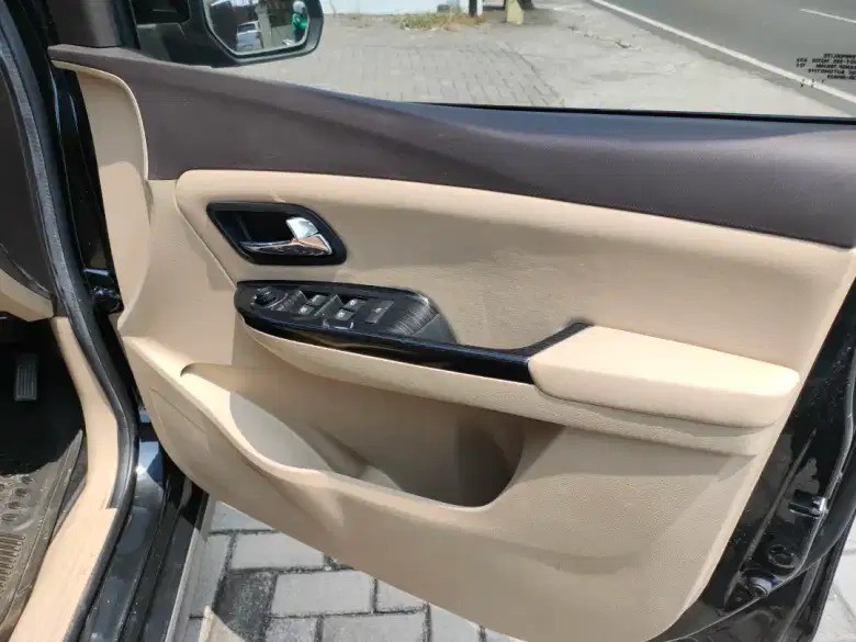 2017 Wuling Confero S 1.5C Lux MT 2017 Wuling Confero S 1.5C Lux MT