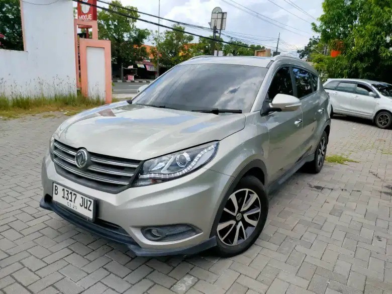 2018 DFSK Glory 580 1.5T LUXURY CVT 2018 DFSK Glory 580 1.5T LUXURY CVT