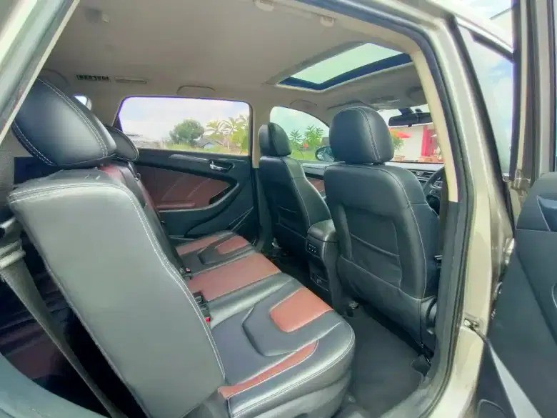 2018 DFSK Glory 580 1.5T LUXURY CVT 2018 DFSK Glory 580 1.5T LUXURY CVT