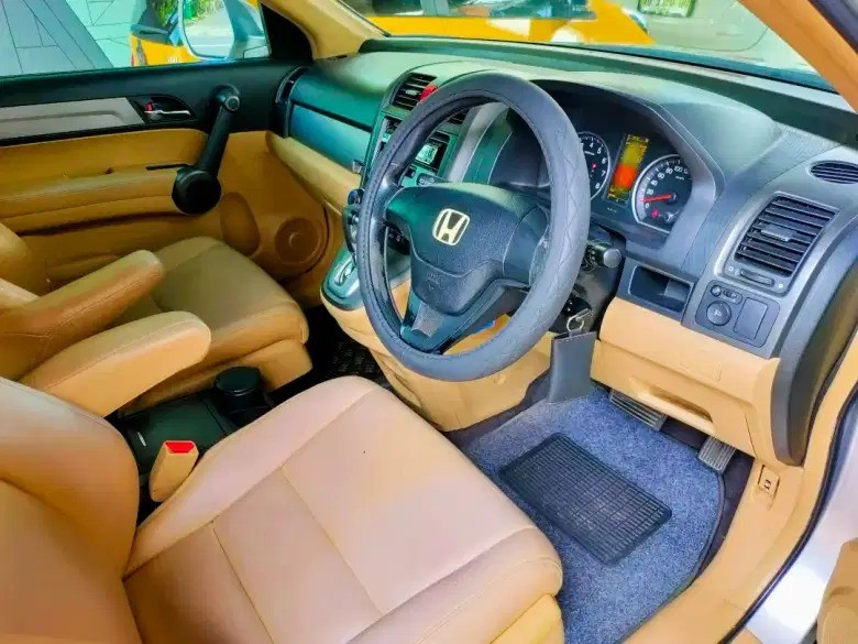 2011 Honda CR-V  RE1 2WD 2.0L AT CKD 2011 Honda CR-V  RE1 2WD 2.0L AT CKD