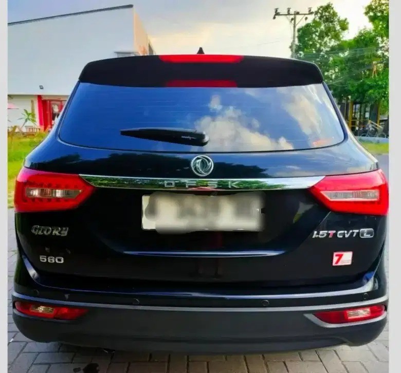 2018 DFSK Glory 580 1.5T CVT Luxury 2018 DFSK Glory 580 1.5T CVT Luxury