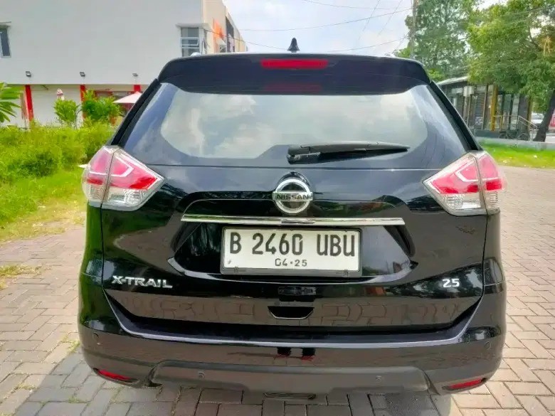 2016 Nissan X Trail 2.5L CVT AT 2016 Nissan X Trail 2.5L CVT AT