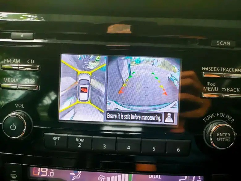 2016 Nissan X Trail 2.5L CVT AT 2016 Nissan X Trail 2.5L CVT AT