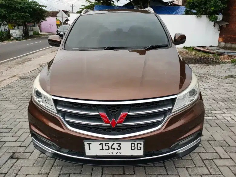 2018 Wuling Cortez 1.8 C Lux Plus i-AMT Bekas 2018 Wuling Cortez 1.8 C Lux Plus i-AMT Bekas