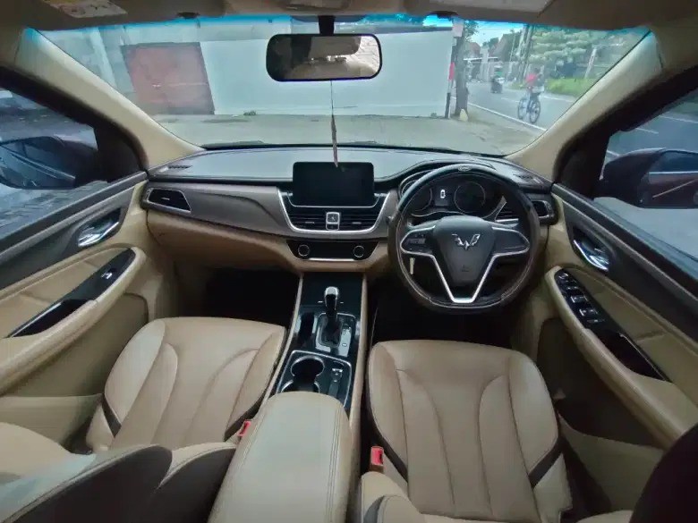 2018 Wuling Cortez 1.8 C Lux Plus i-AMT 2018 Wuling Cortez 1.8 C Lux Plus i-AMT