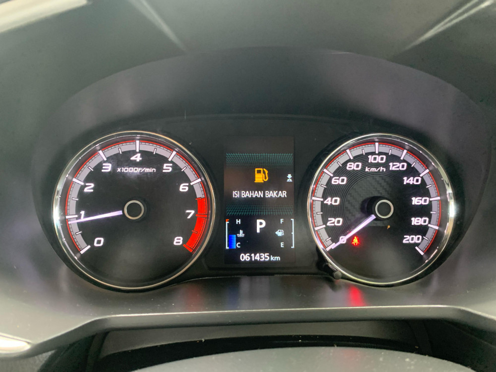 2019 Nissan Livina  VL AT 2019 Nissan Livina  VL AT
