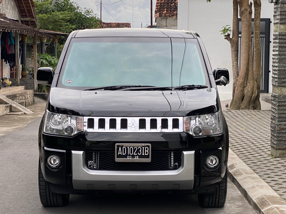 Second Hand 2014 Mitsubishi Delica Second Hand 2014 Mitsubishi Delica