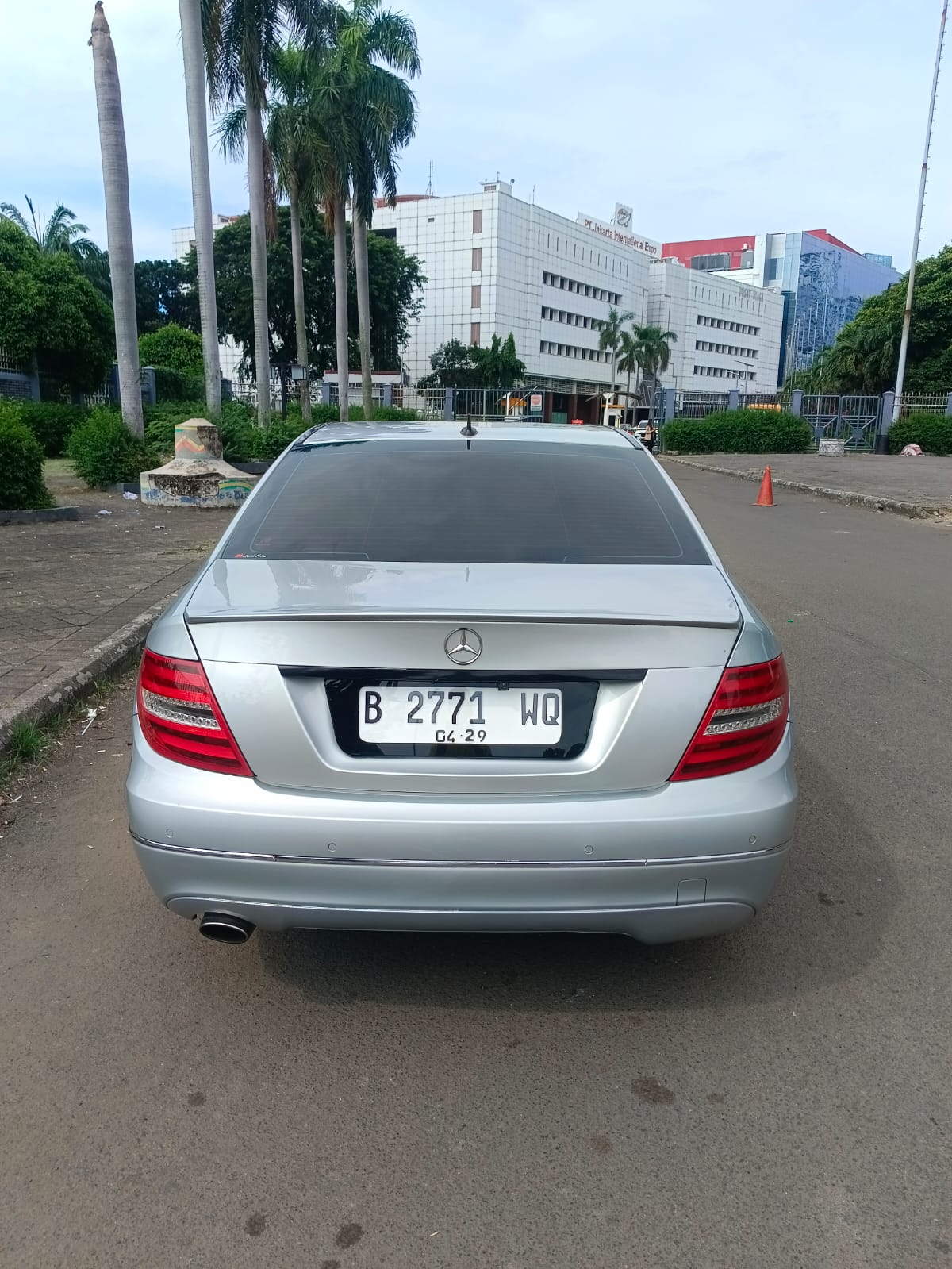 2011 Mercedes Benz C-Class Sedan C 200 Avantgarde Line 2011 Mercedes Benz C-Class Sedan C 200 Avantgarde Line