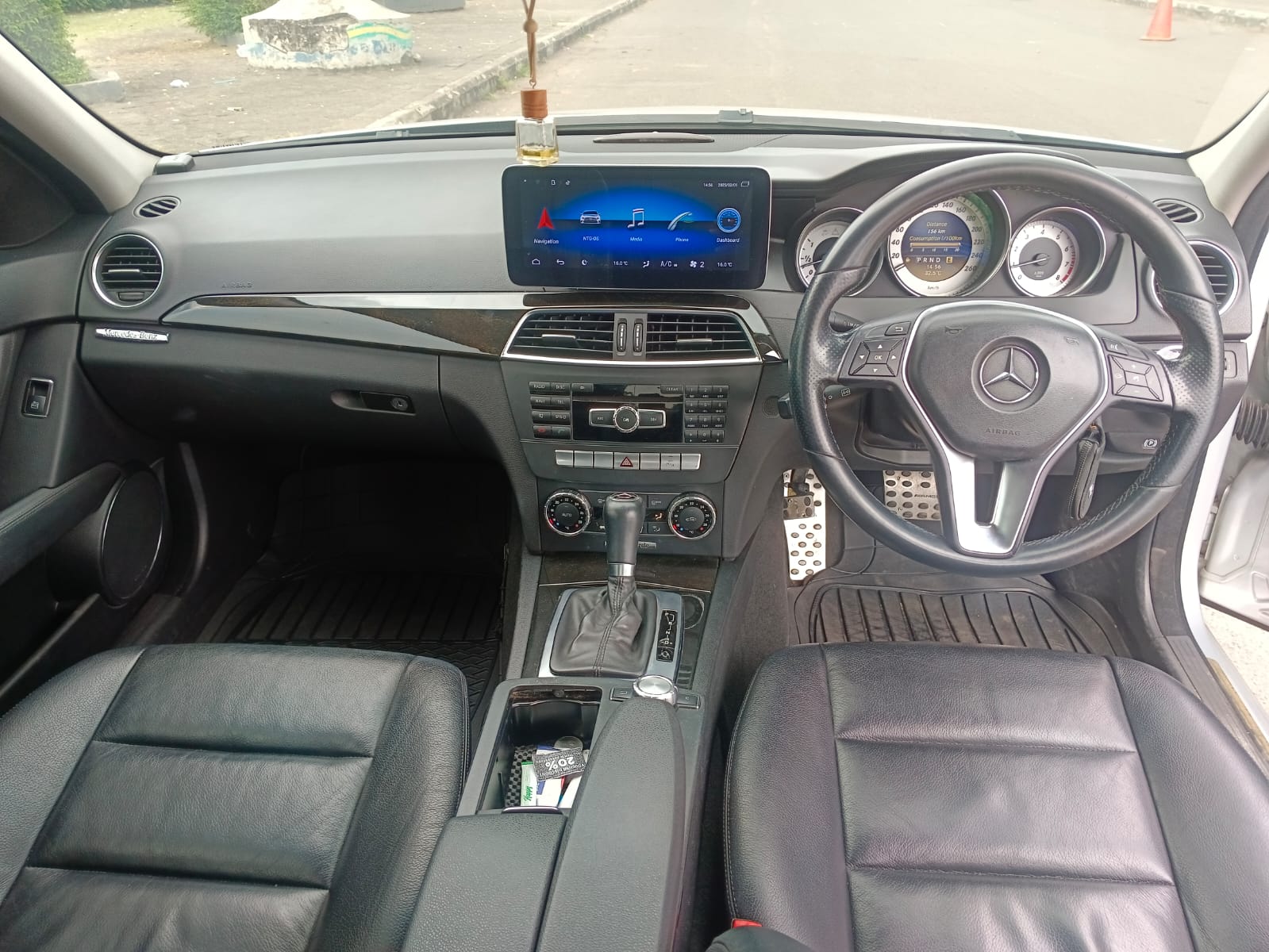 2011 Mercedes Benz C-Class Sedan C 200 Avantgarde Line 2011 Mercedes Benz C-Class Sedan C 200 Avantgarde Line