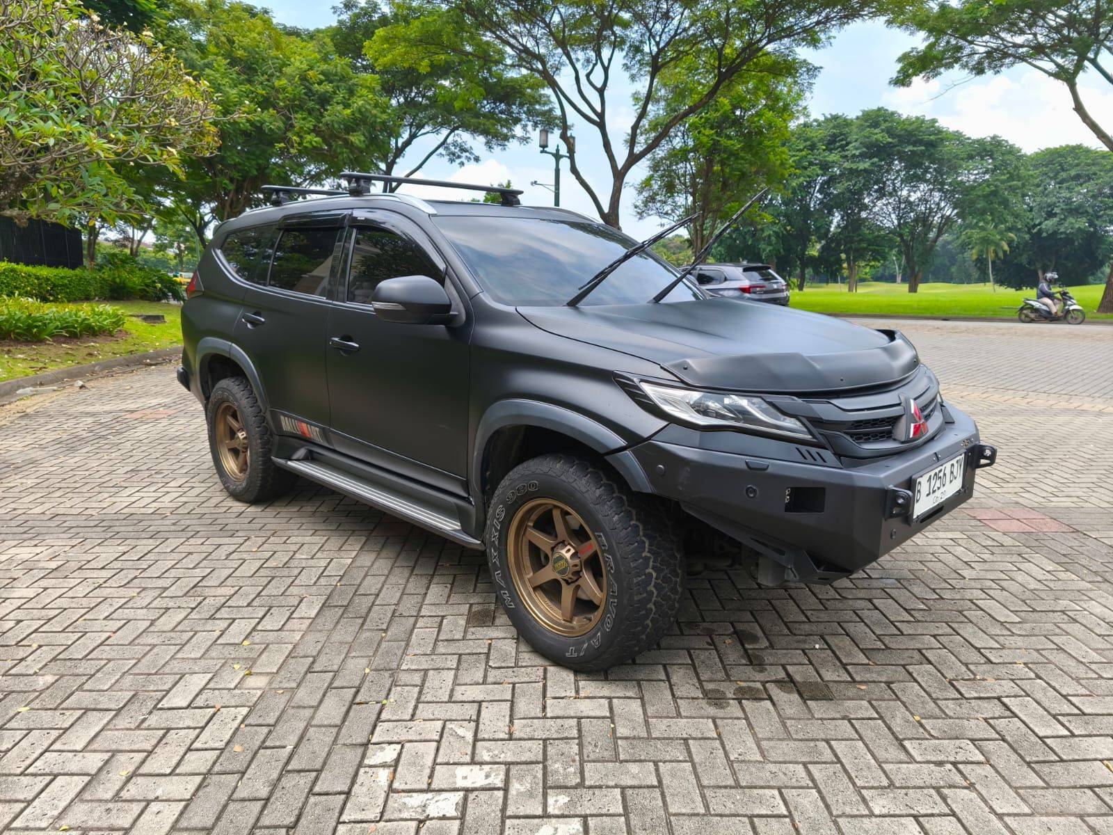 2019 Mitsubishi Pajero Sport Dakar AT 4x2 2019 Mitsubishi Pajero Sport Dakar AT 4x2