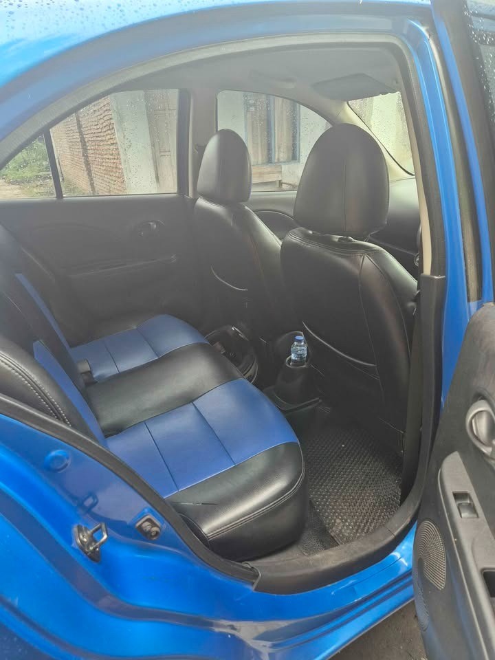 2012 Nissan March L XS 1.2 MT 2012 Nissan March L XS 1.2 MT