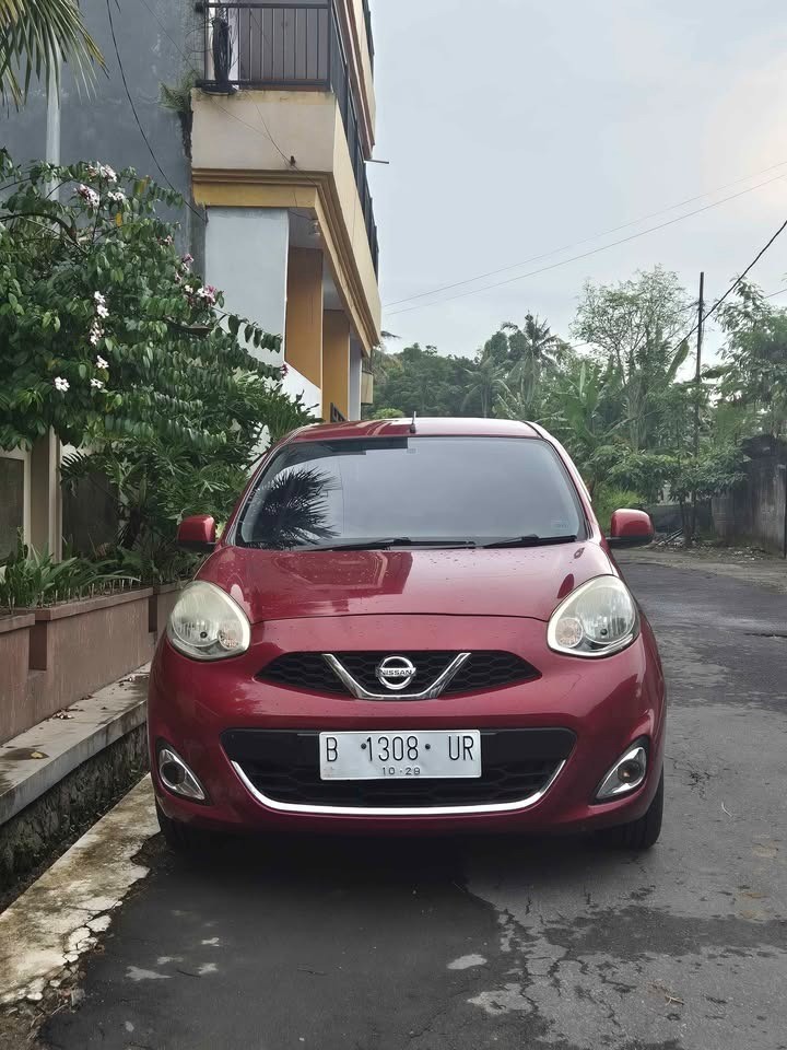 Second Hand 2014 Nissan March 1.2L XS AT Second Hand 2014 Nissan March 1.2L XS AT