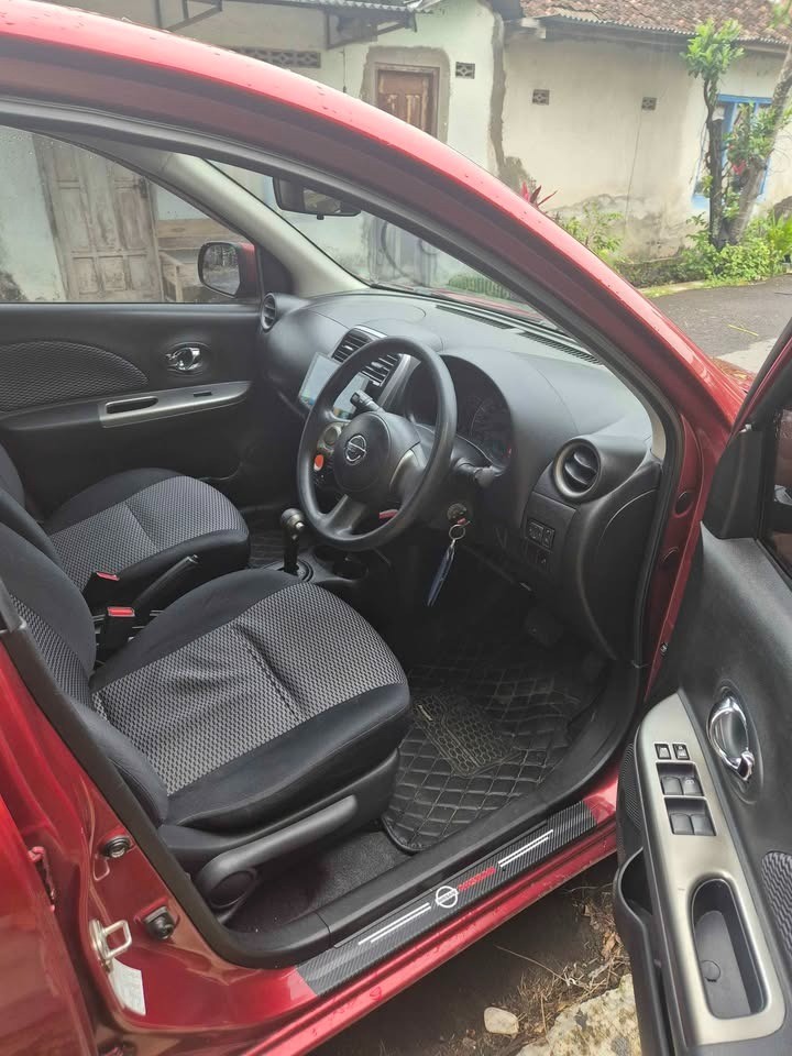 2014 Nissan March 1.2L XS AT 2014 Nissan March 1.2L XS AT