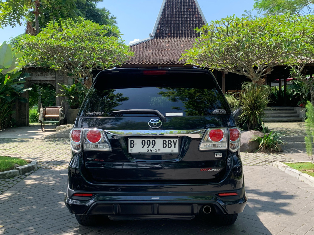 2014 Toyota Fortuner  2.5L G VNT TRD Diesel AT 2014 Toyota Fortuner  2.5L G VNT TRD Diesel AT