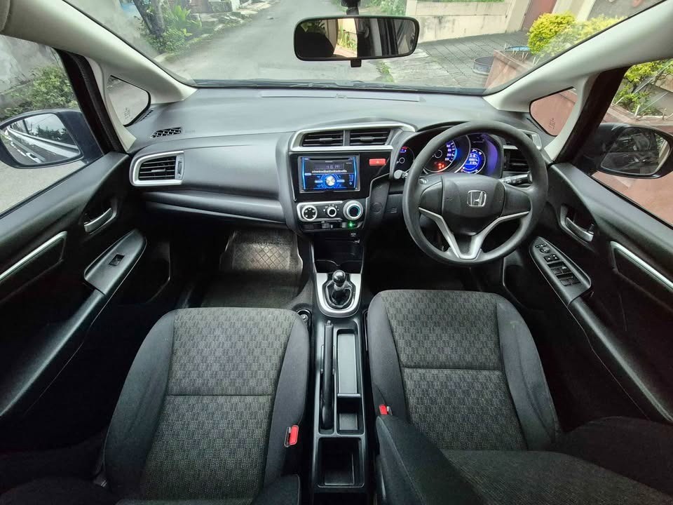2019 Honda Jazz  S MT 2019 Honda Jazz  S MT