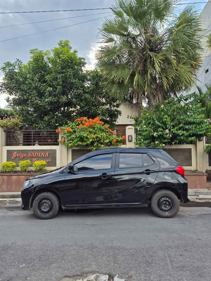 2023 Daihatsu Ayla 1.0L M MT 2023 Daihatsu Ayla 1.0L M MT