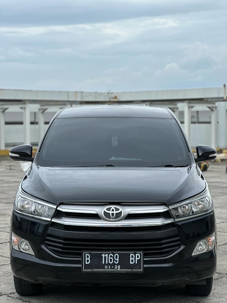 Second Hand 2015 Toyota Innova DIESEL V 2.4 AT Second Hand 2015 Toyota Innova DIESEL V 2.4 AT