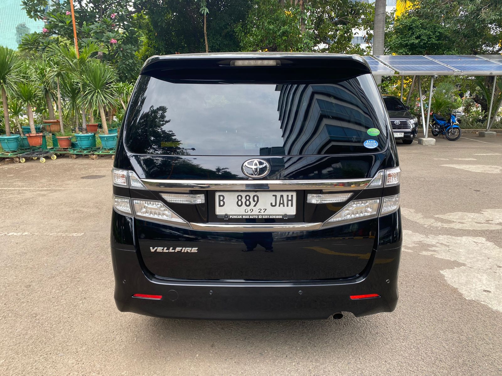 2013 Toyota Vellfire 2013 Toyota Vellfire