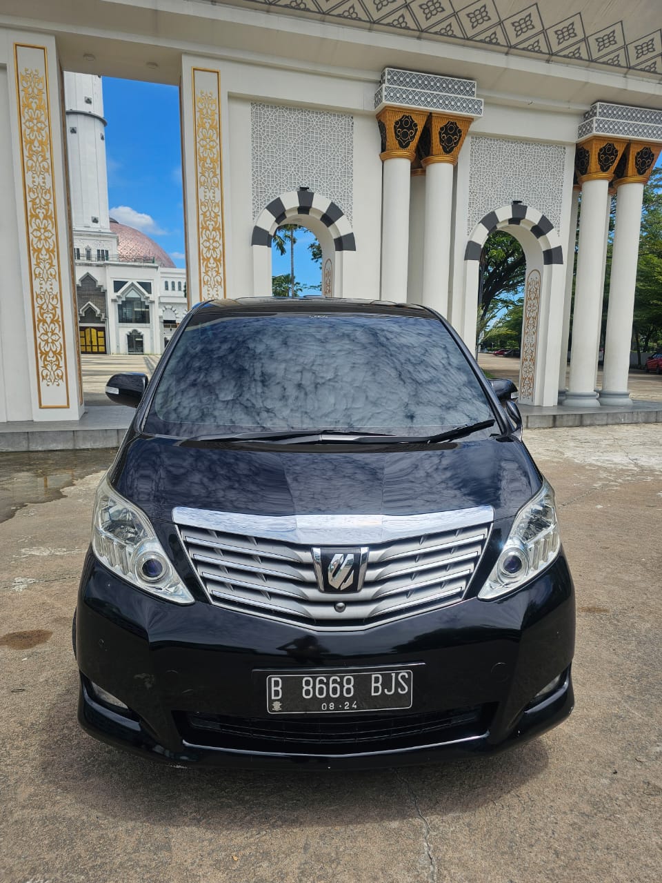 2009 Toyota Alphard Bekas 2009 Toyota Alphard Bekas