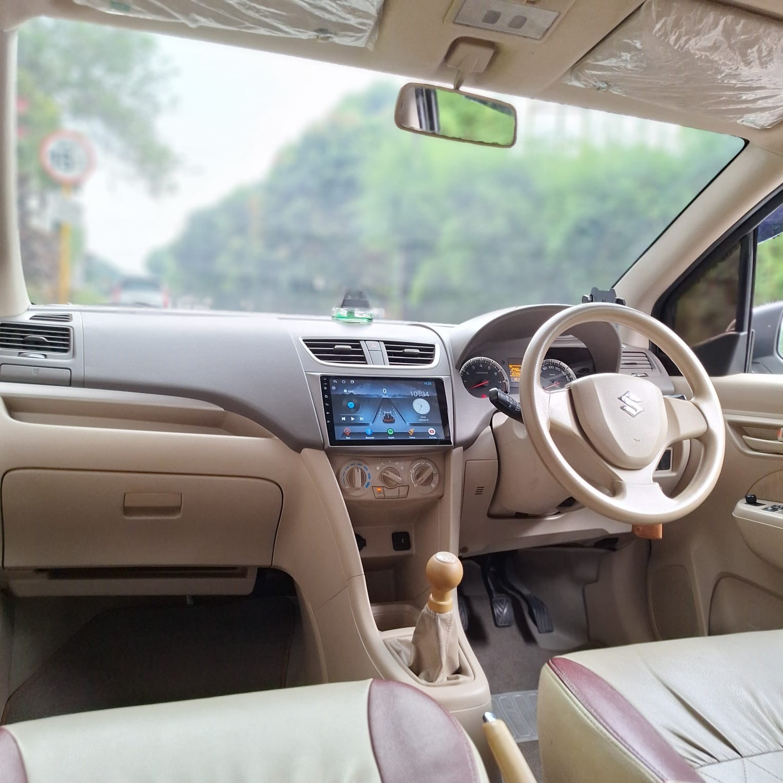 2013 Suzuki Ertiga GL 1.4L AT 2013 Suzuki Ertiga GL 1.4L AT