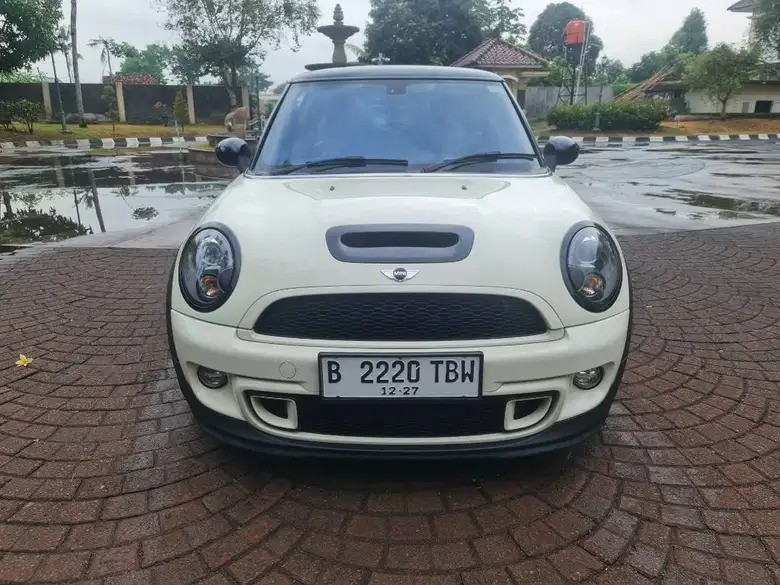 Second Hand 2014 MINI Cooper S Countryman 1.6 S TURBO Second Hand 2014 MINI Cooper S Countryman 1.6 S TURBO