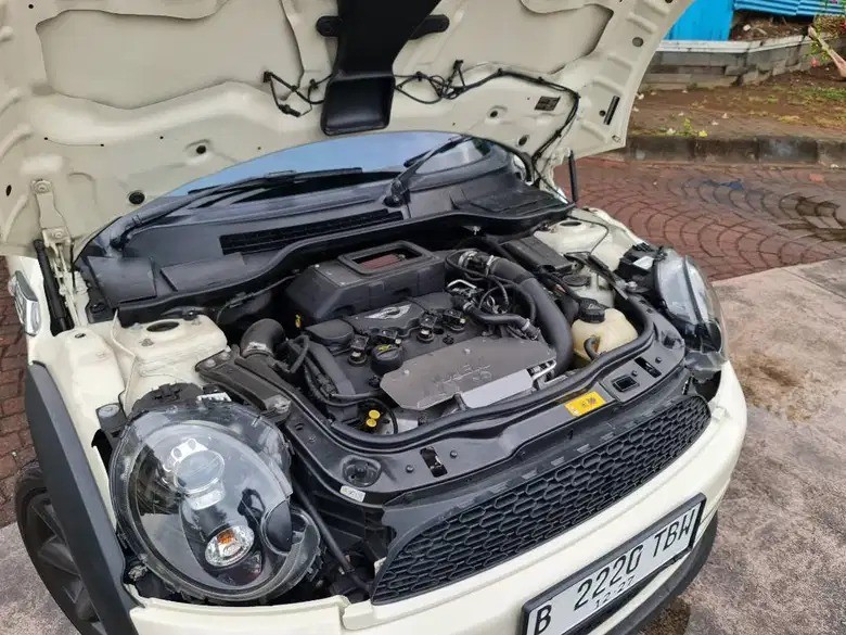 2014 MINI Cooper S Countryman 1.6 S TURBO 2014 MINI Cooper S Countryman 1.6 S TURBO