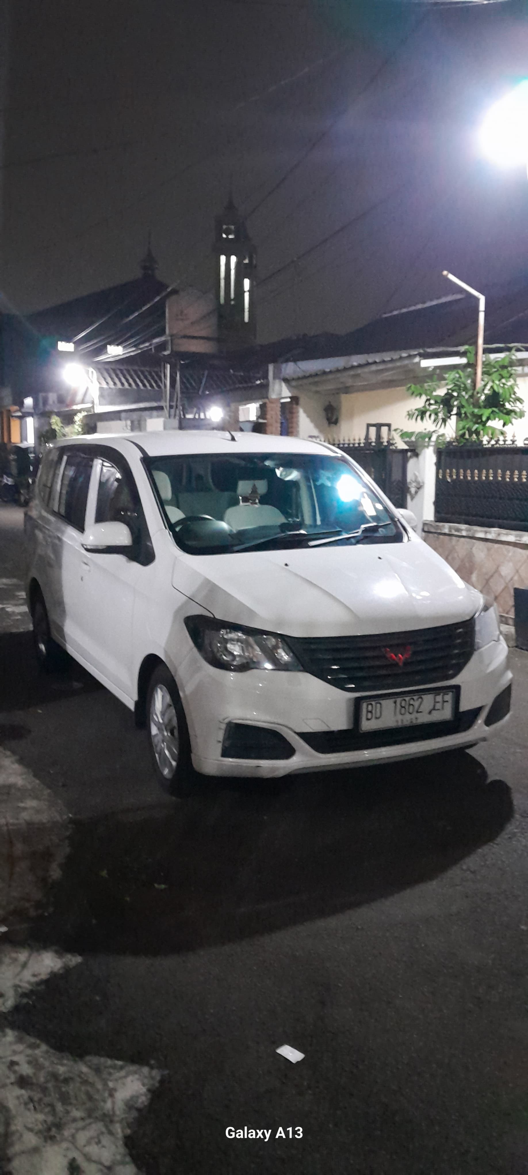 2022 Wuling Formo 1.2 Standard 8-Seat 2022 Wuling Formo 1.2 Standard 8-Seat