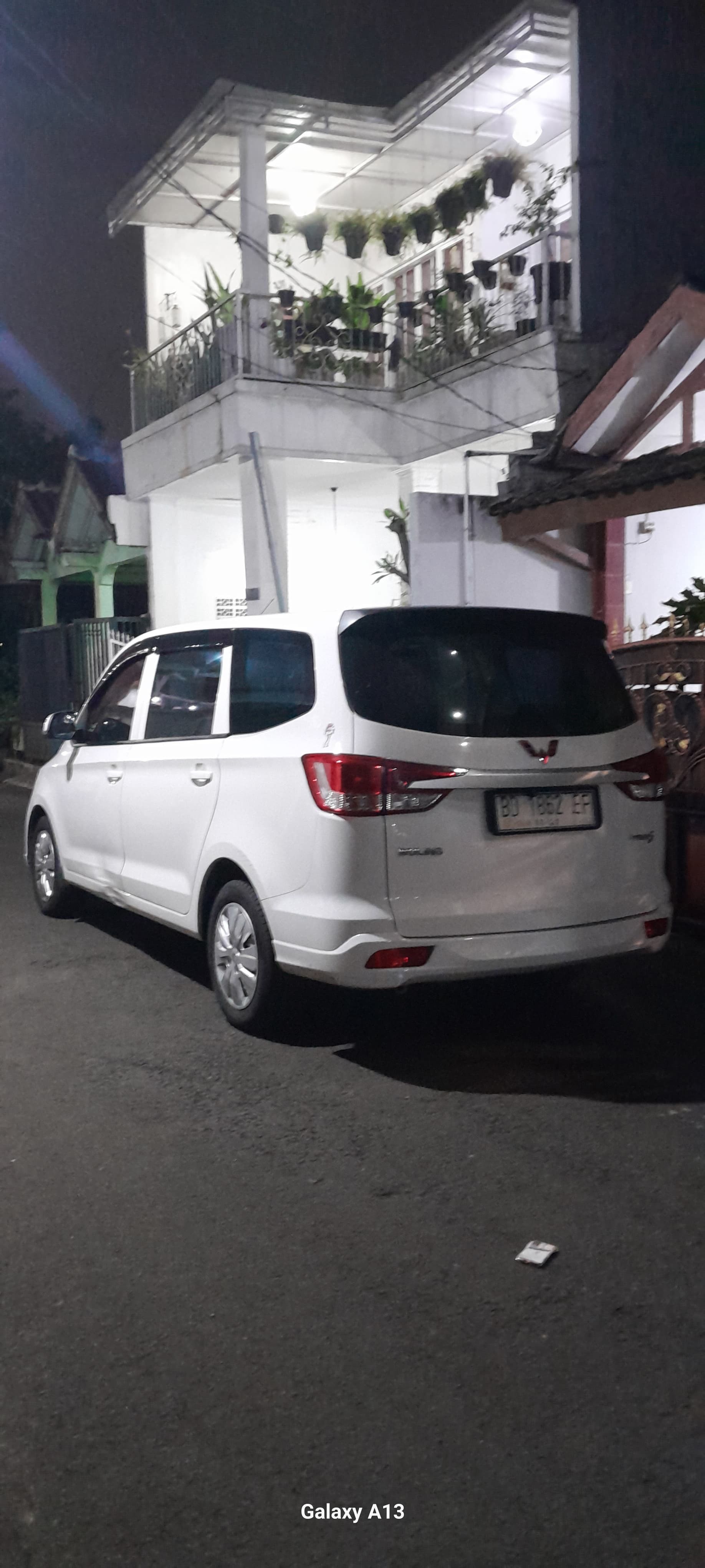 2022 Wuling Formo 1.2 Standard 8-Seat 2022 Wuling Formo 1.2 Standard 8-Seat