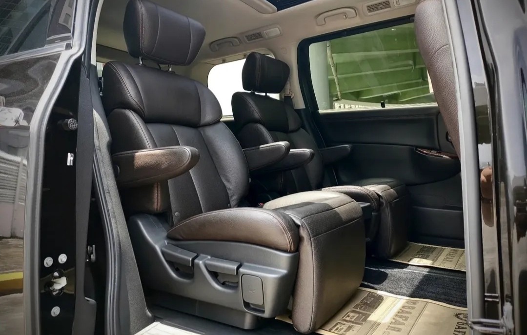 2013 Nissan Elgrand 2013 Nissan Elgrand