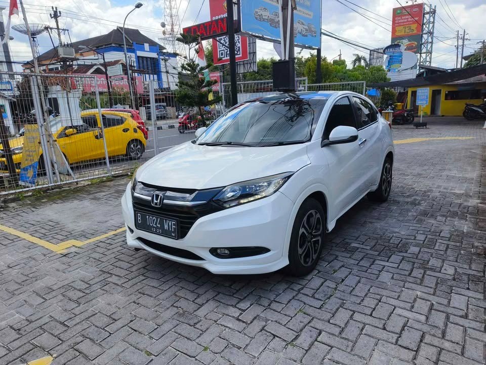 2016 Honda HRV  1.8 Prestige 2016 Honda HRV  1.8 Prestige