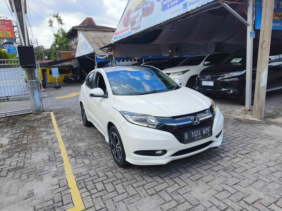 2016 Honda HRV  1.8 Prestige 2016 Honda HRV  1.8 Prestige