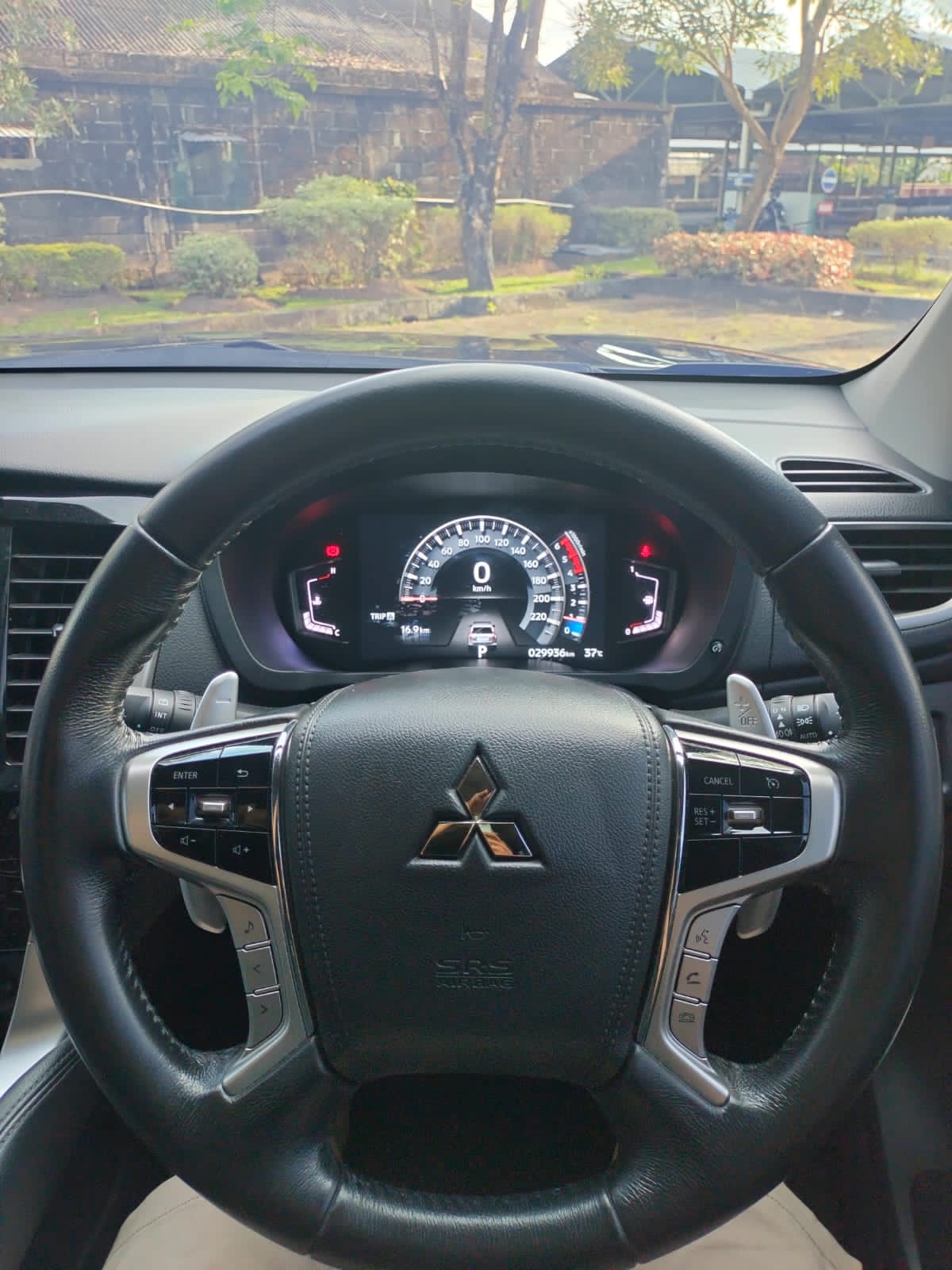 2023 Mitsubishi Pajero Sport Dakar AT 4x2 2023 Mitsubishi Pajero Sport Dakar AT 4x2