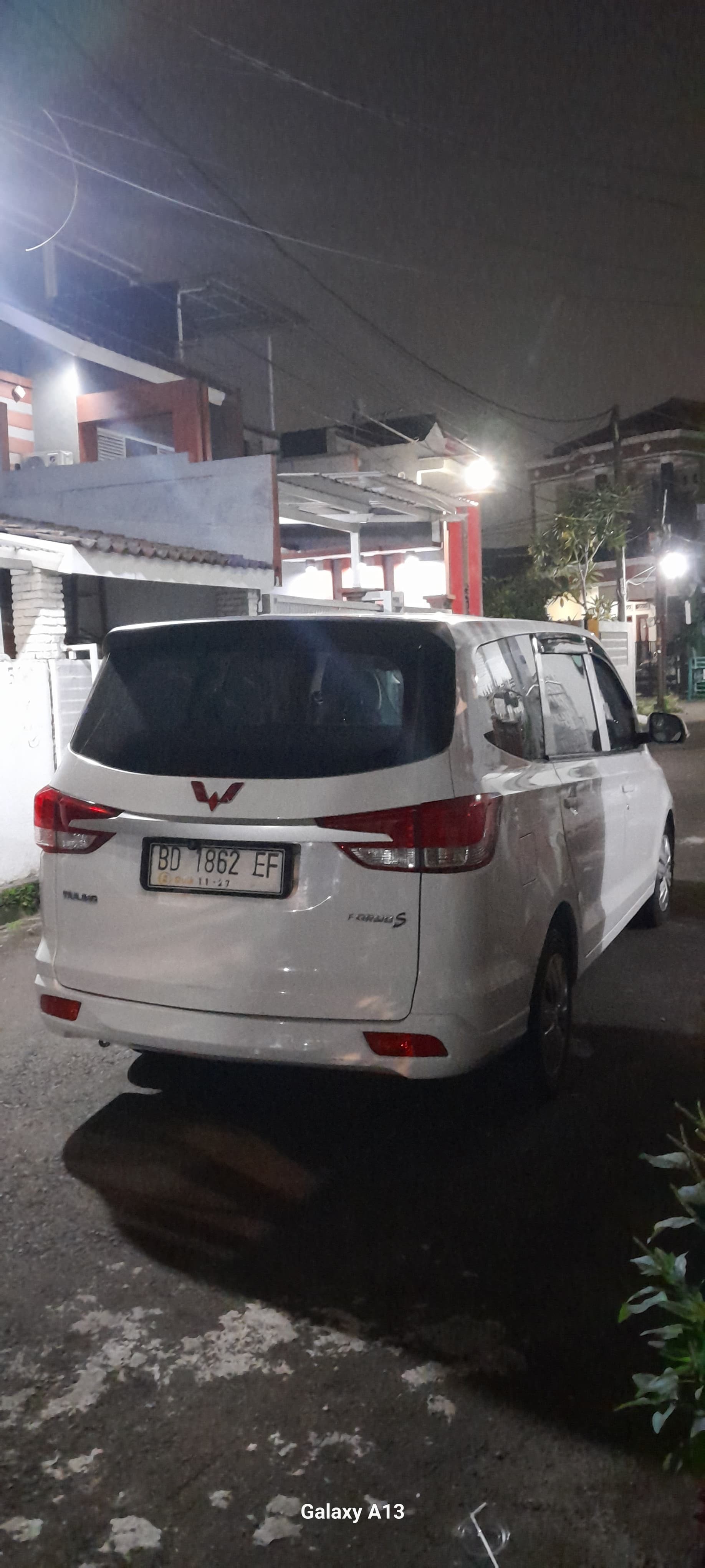 2022 Wuling Formo 1.2 Standard 8-Seat 2022 Wuling Formo 1.2 Standard 8-Seat