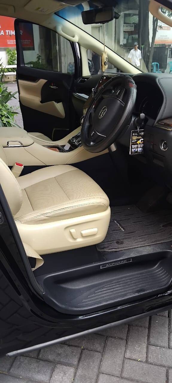 2019 Toyota Alphard  2.5 G A/T 2019 Toyota Alphard  2.5 G A/T