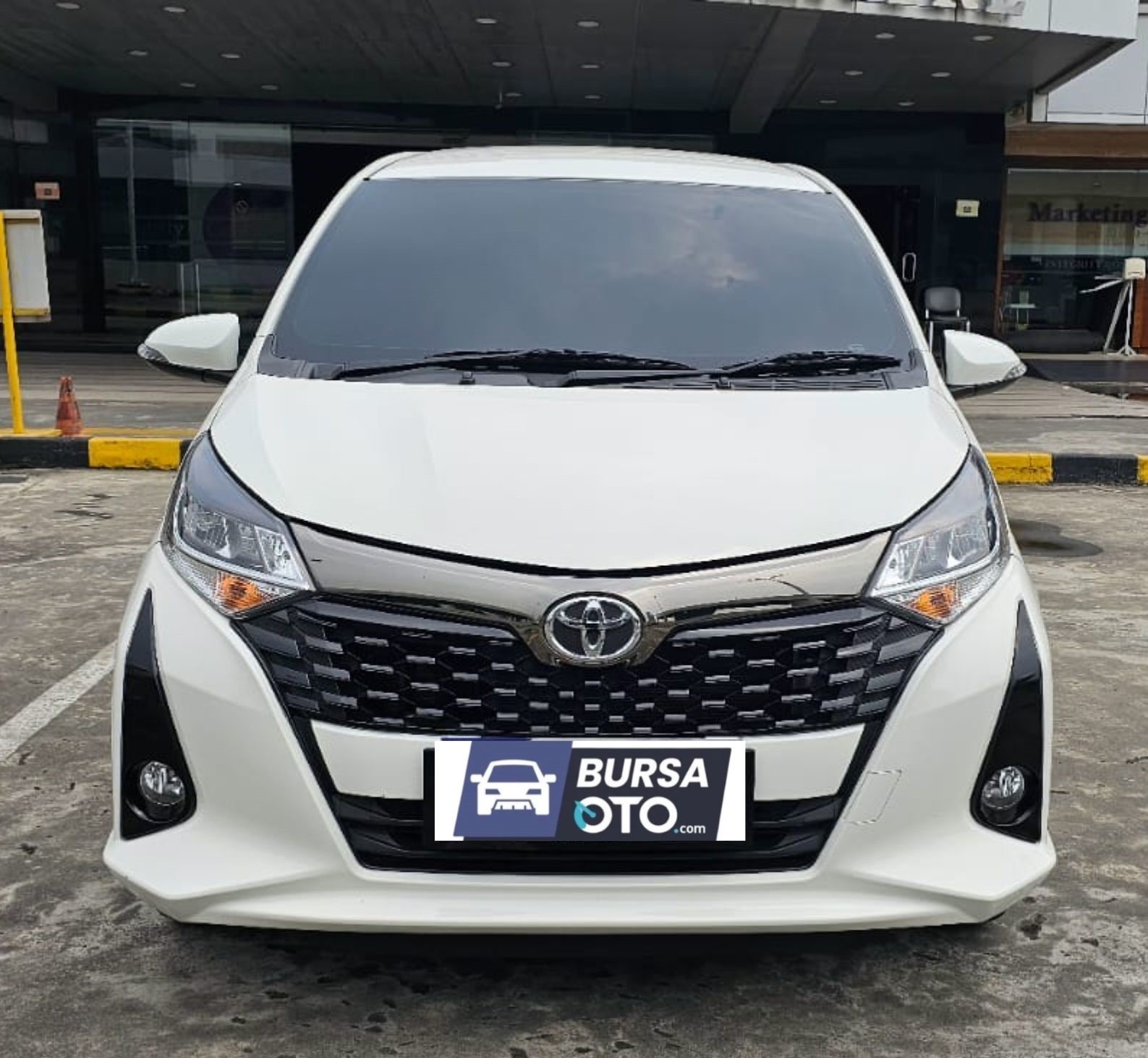 2023 Toyota Calya Bekas 2023 Toyota Calya Bekas
