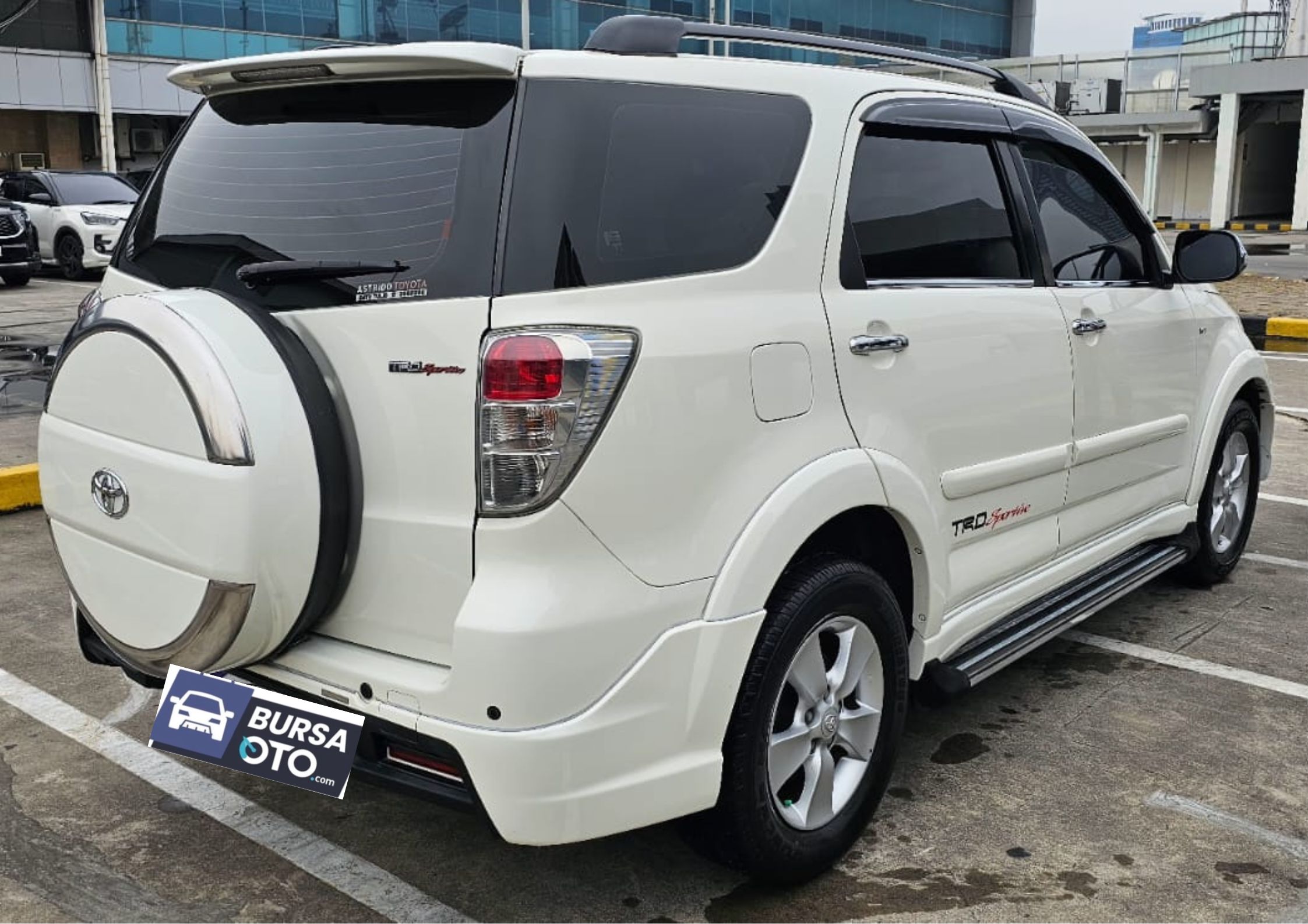 2013 Toyota Rush 2013 Toyota Rush