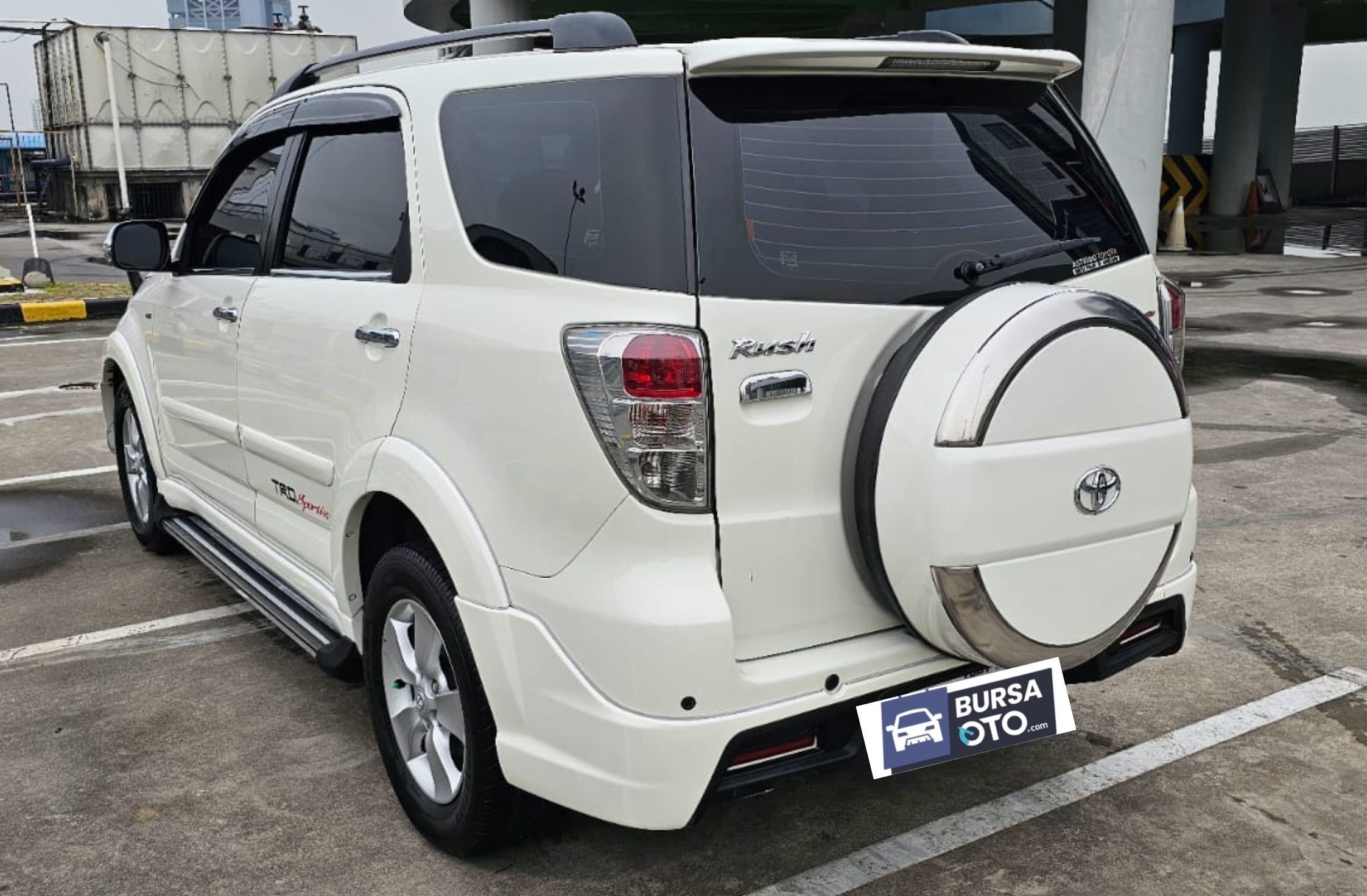 2013 Toyota Rush 2013 Toyota Rush