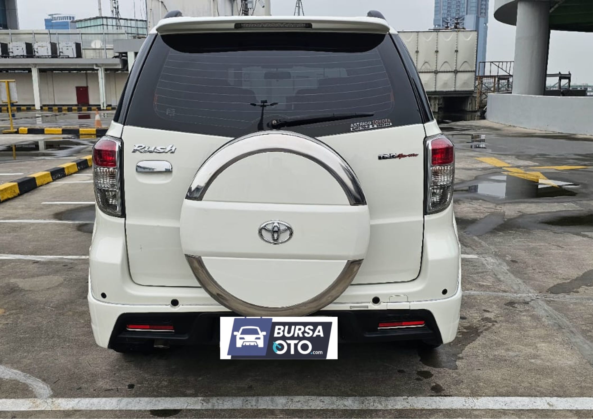 2013 Toyota Rush 2013 Toyota Rush