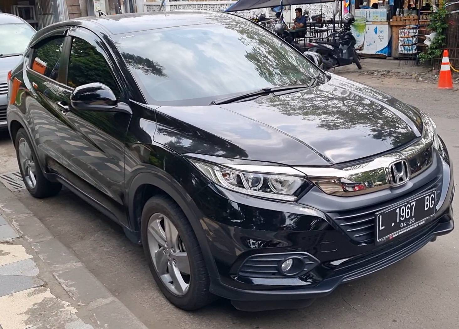Second Hand 2019 Honda HRV  1.5L S Second Hand 2019 Honda HRV  1.5L S