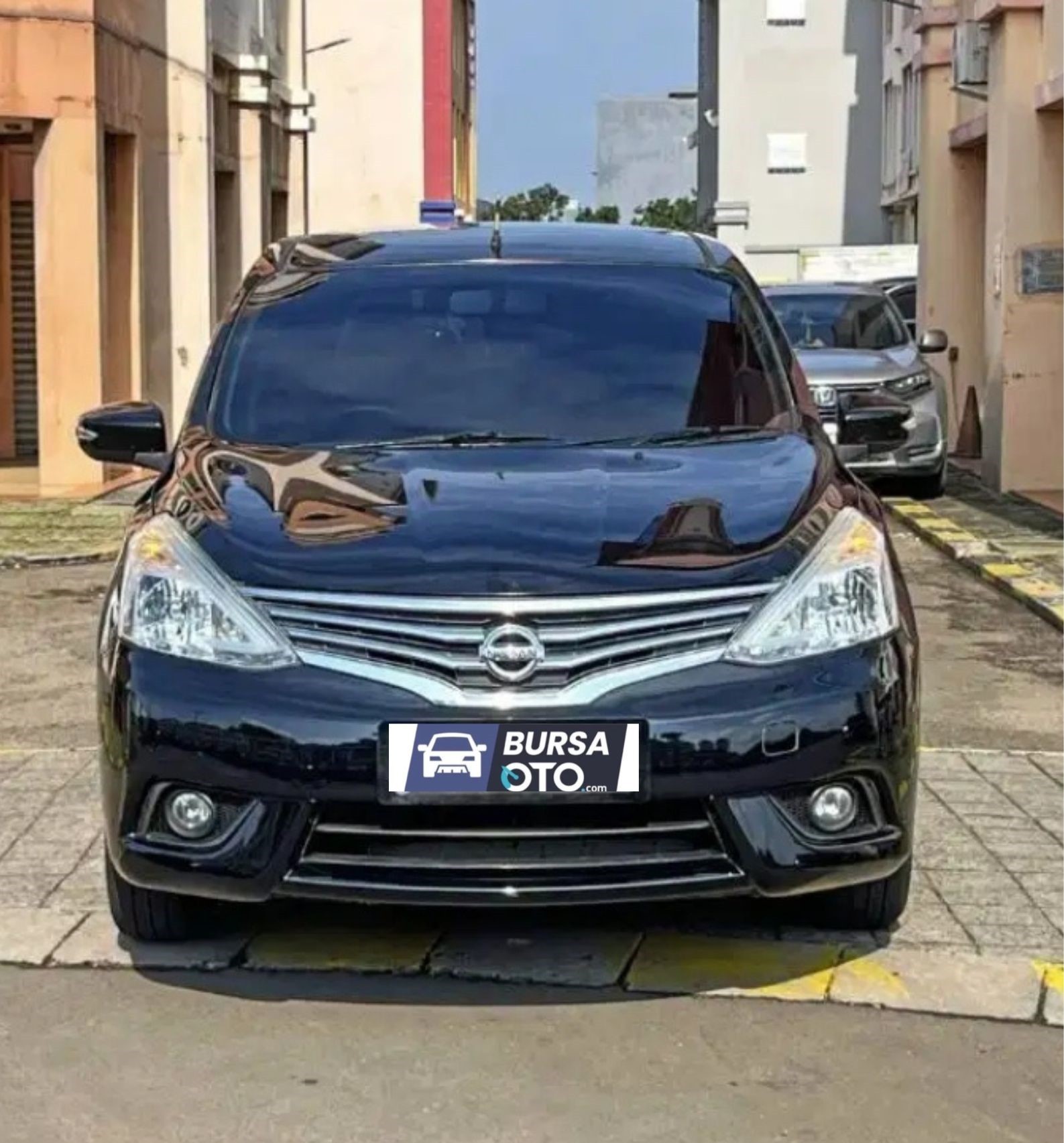 2016 Nissan Grand Livina Bekas 2016 Nissan Grand Livina Bekas