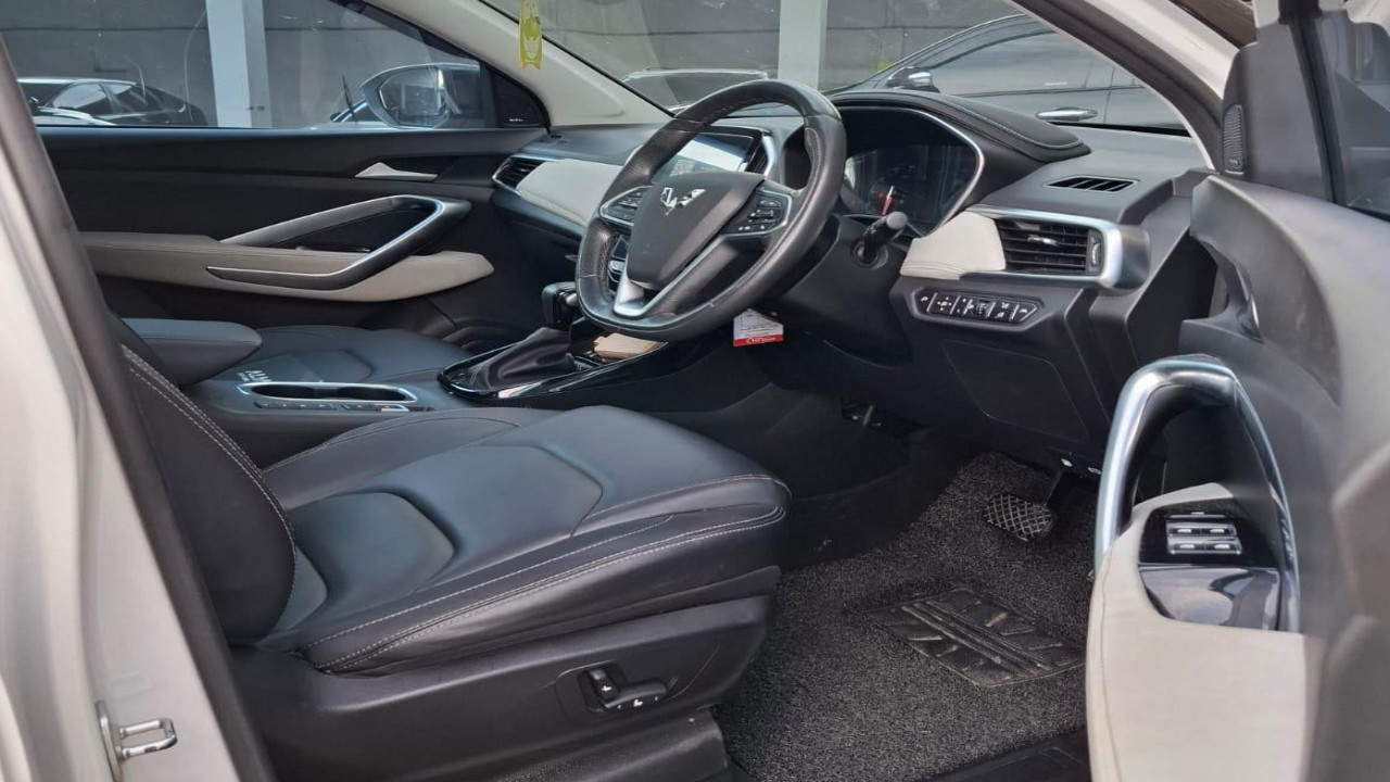 2021 Wuling Almaz RS 1.5L EX 7 Seater 2021 Wuling Almaz RS 1.5L EX 7 Seater