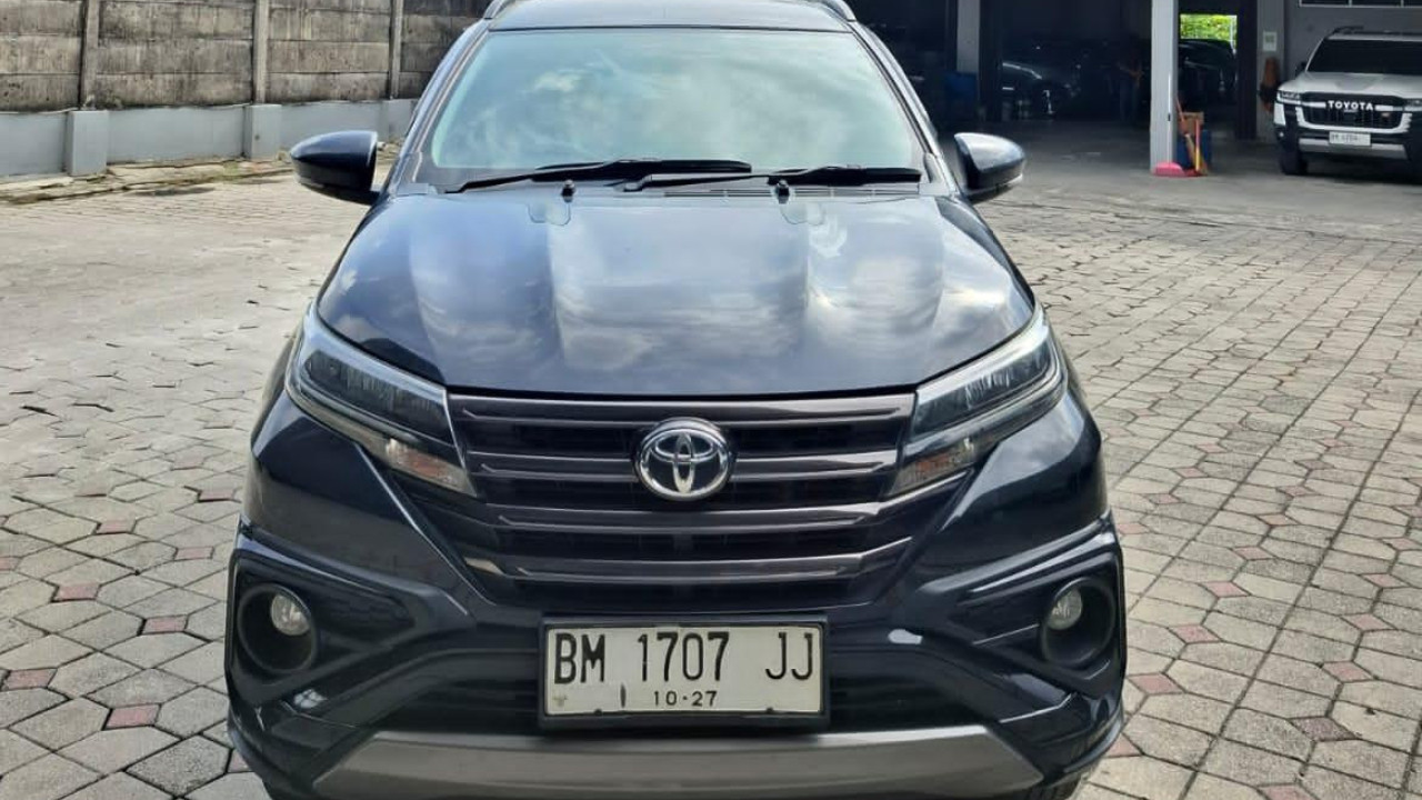 Second Hand 2022 Toyota Rush 1.5 S MT GR Sport Second Hand 2022 Toyota Rush 1.5 S MT GR Sport