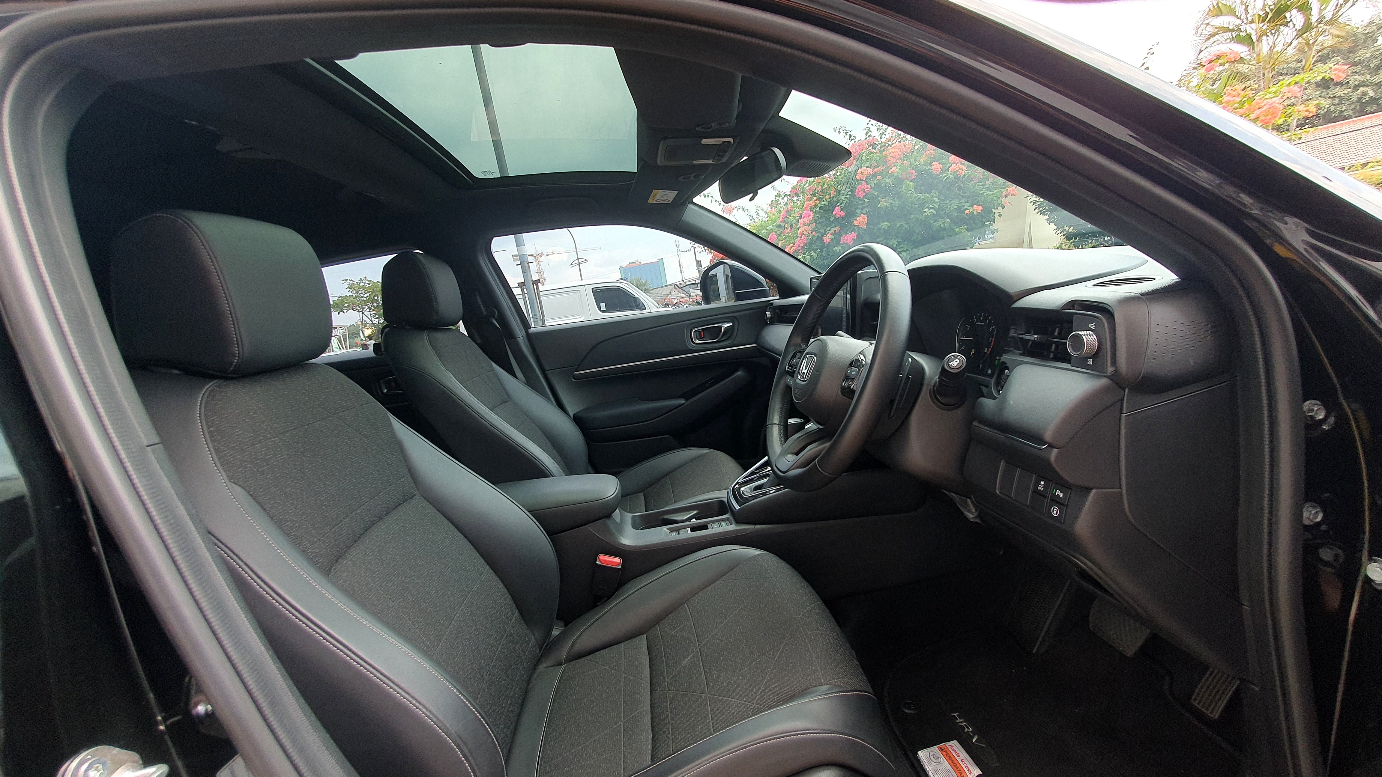 2023 Honda HRV 1.5L SE CVT 2023 Honda HRV 1.5L SE CVT