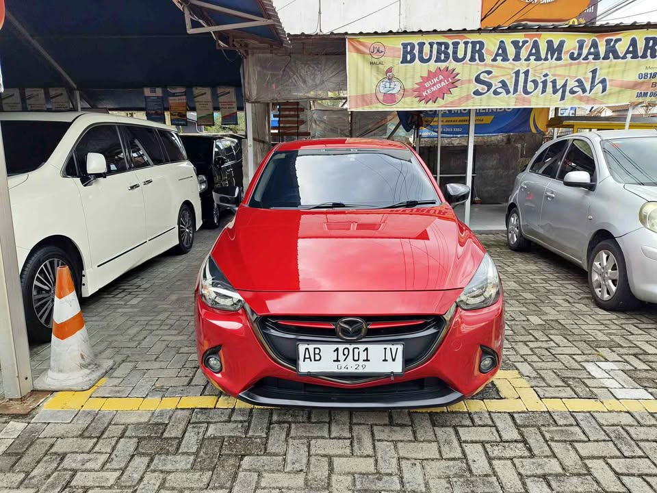 2015 Mazda 2  GT SKYACTIV 2015 Mazda 2  GT SKYACTIV