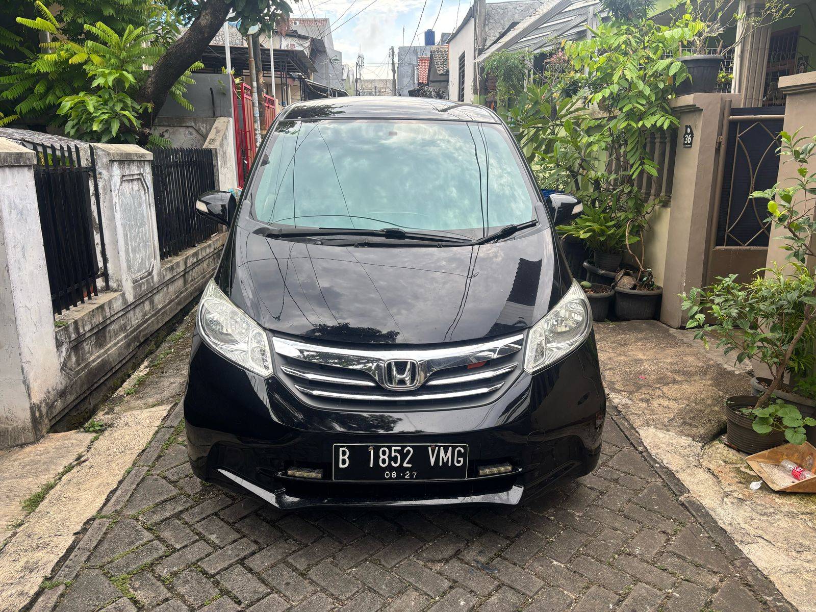 2013 Honda Freed  PSD Bekas 2013 Honda Freed  PSD Bekas