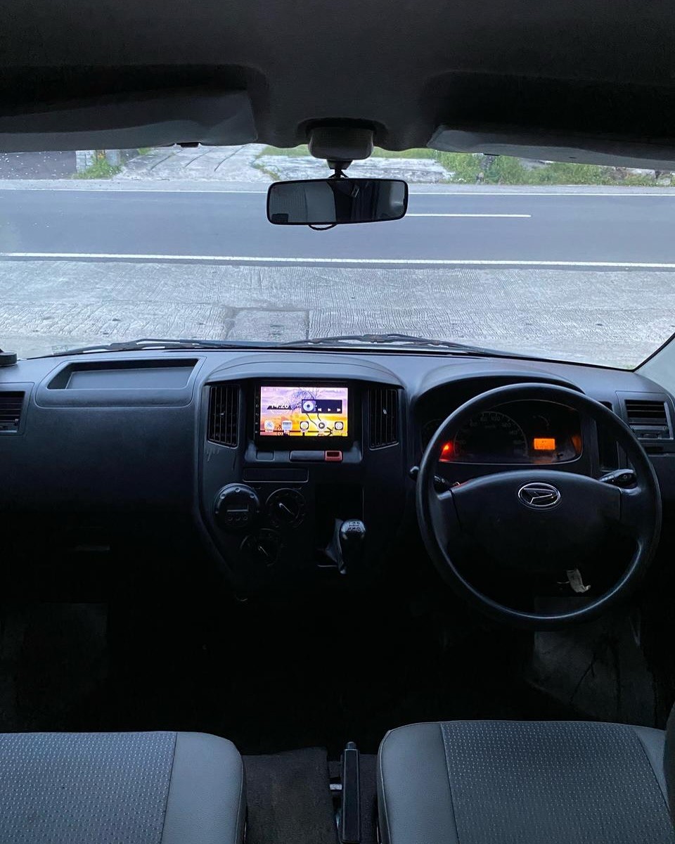 2013 Daihatsu Gran Max MB Minibus 1.3L D Blind Van MT 2013 Daihatsu Gran Max MB Minibus 1.3L D Blind Van MT